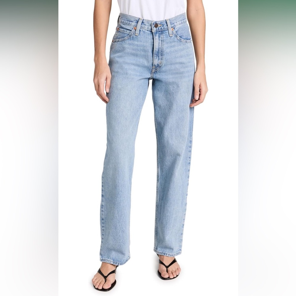 Levi’s baggy dad jeans